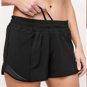 Lululemon‎ Hotty Hot Short *Long 4" Black Size 6